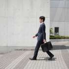 「歩く」だけで血管は若返る！でもその前に…あなたの足、痛くありませんか？